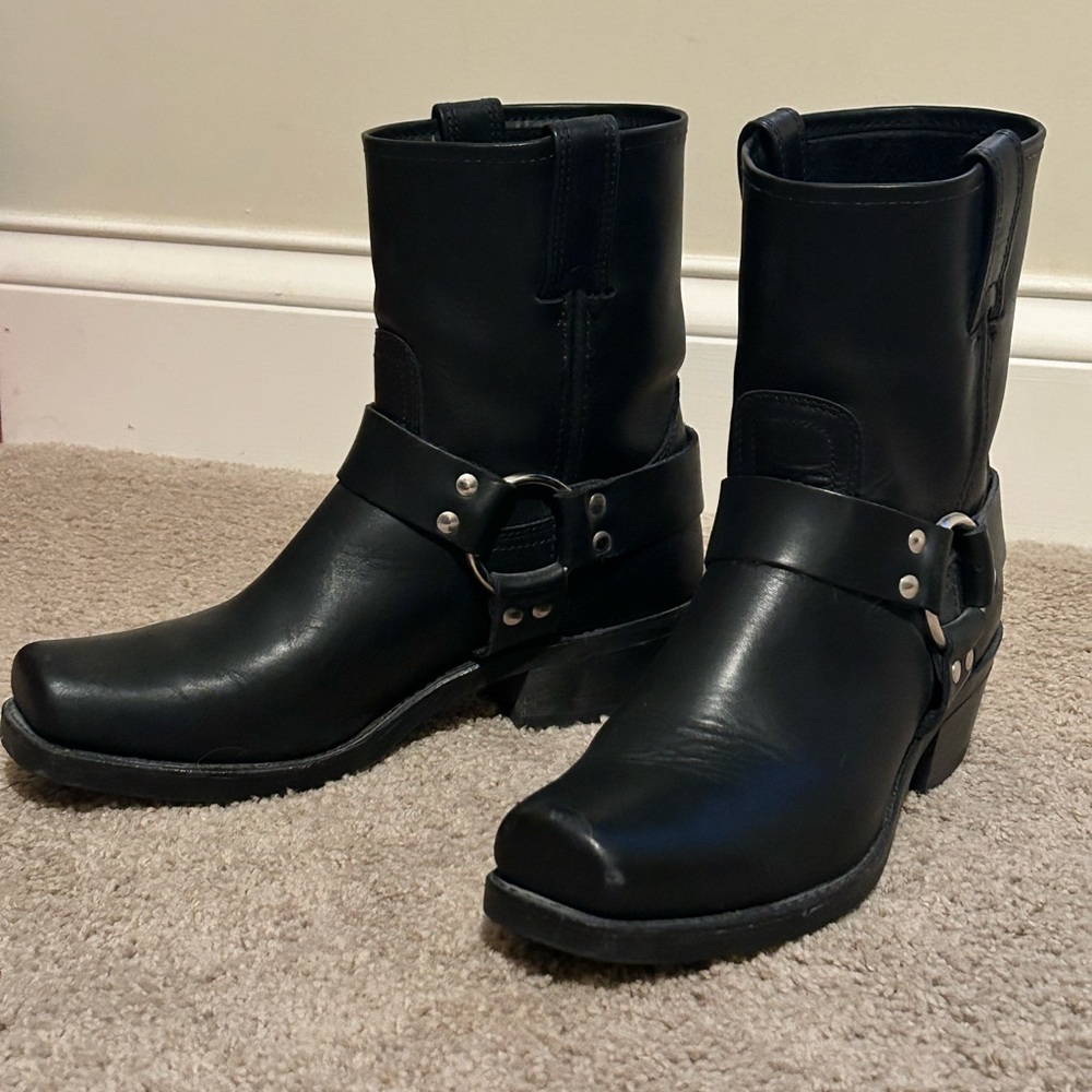 Frye Harness 8R Boot
